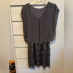 Women’s Size 10 Gray Dress. Good Used Condition. Fully Lined.